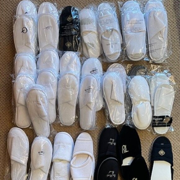 New SLIPPERS 40 PAIRS for SPA, SALON, TRAVEL, HOUSE-GUESTS Unisex NONE EVER WORN - Picture 2 of 7